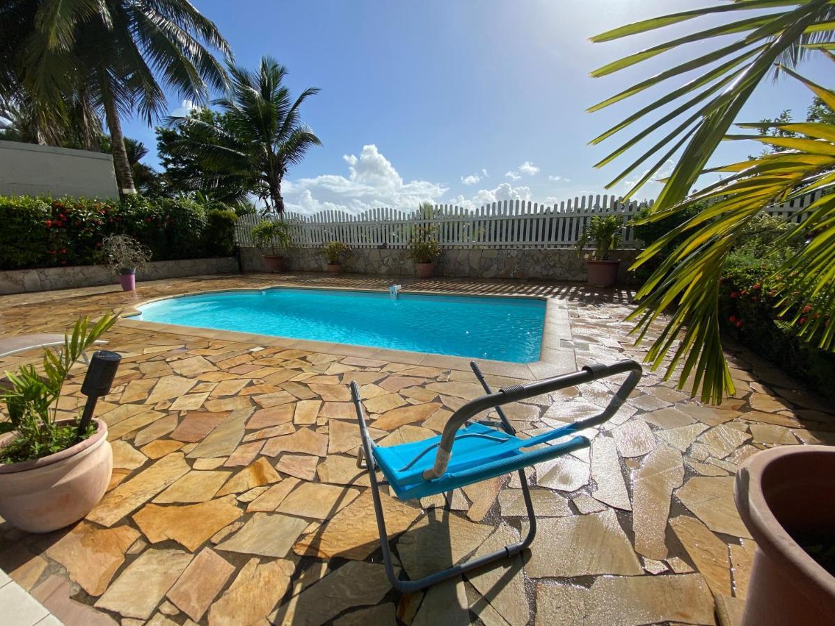 La Suite Odile Piscine Le Lamentin Exterior photo
